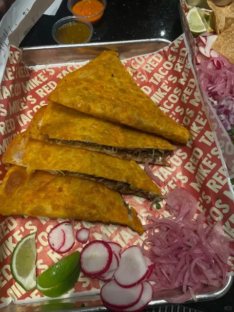 San Diego’s Affordable Gem — Mike’s Red Taco 🌮💥