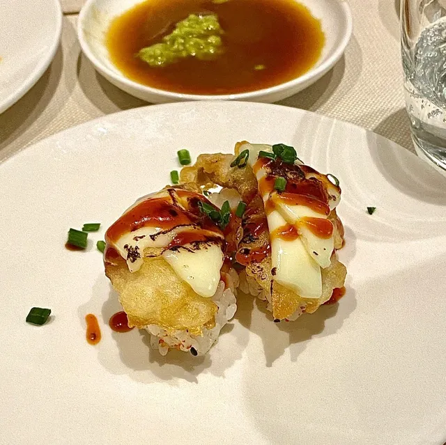 Japanese buffet in Florence that includes desserts and handbags