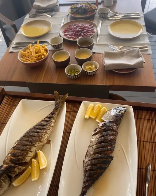 No Meal Skimped on Satisfaction—From Burgers to Spicy Beef,