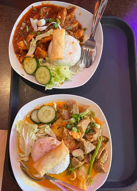 Berlin: Affordable Cafeteria Meal for Just 6.5 Euros! 🍔