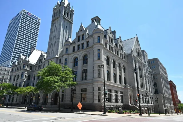 🇺🇸 Chicago Getaway | Milwaukee Day Trip Guide 🌊✨