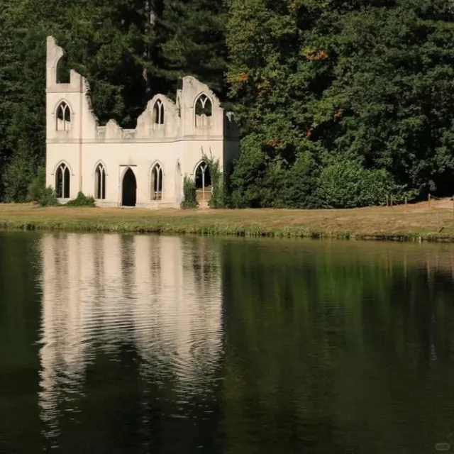 Painshill Park - Breathtaking Beauty!