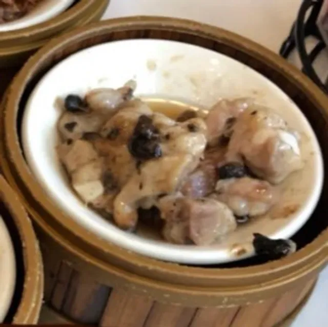 🥢 Li Wah | A Cleveland Classic for Dim Sum & Chinese Banquet Dining