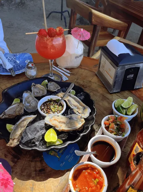 El Fish Fritanga | Cancún’s Best Seafood Feast
