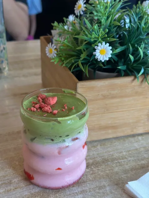 🌊 Golden Sands Cafe – North Shore’s Beachside Food Gem ☀️