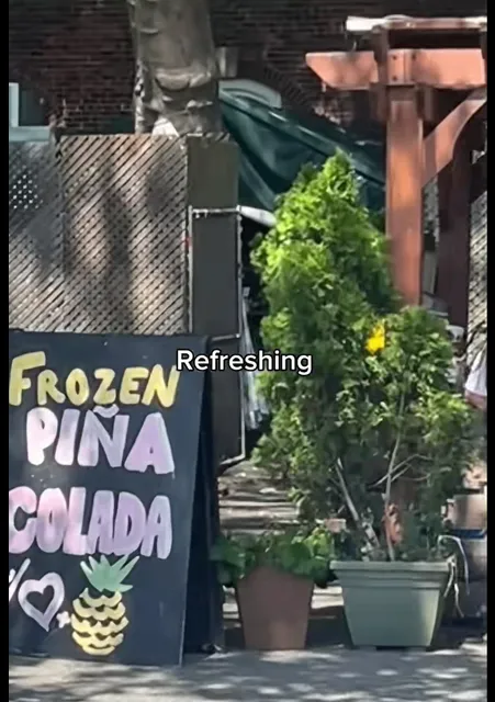 New York Weekend Fun: A Picnic on Governor's Island