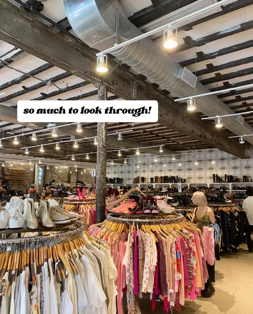 🌈 Thrifting at Beacon's Closet: A Thrift Store Review 🌈