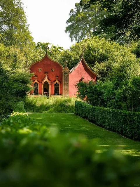 UK Dreamy Rococo Garden in Spring | Seeing Lace Flowers 🌷