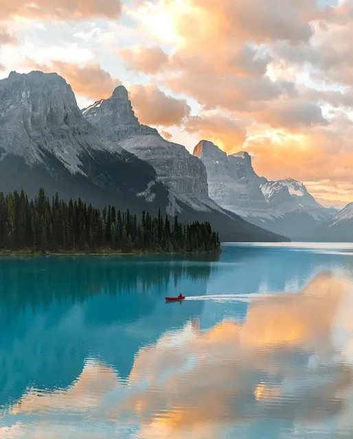 Journey Through a Wonderland—🇨🇦 Jasper National Park!
