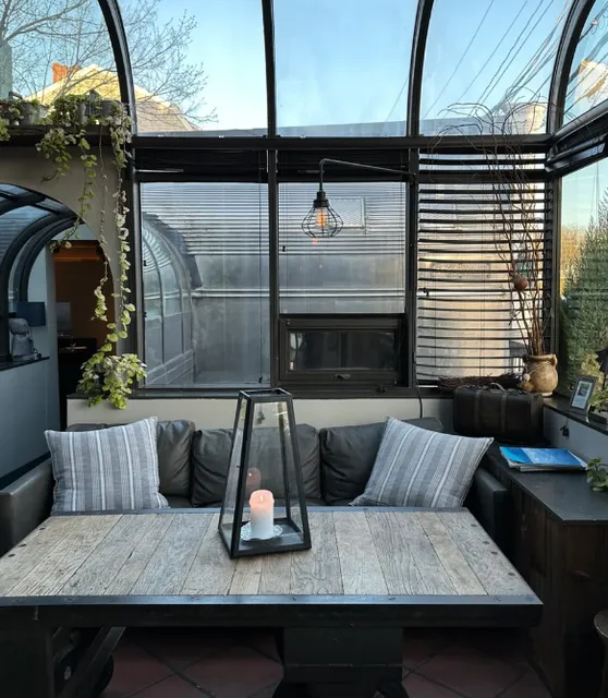 Boston visit | Eat Uruguayan food in a motorhome with full atmosphere 