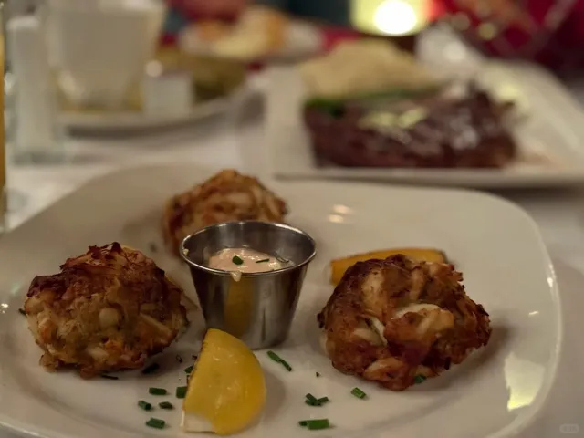 Recommended Hotel for Vegas Exhibitors · Circus Circus 🎪