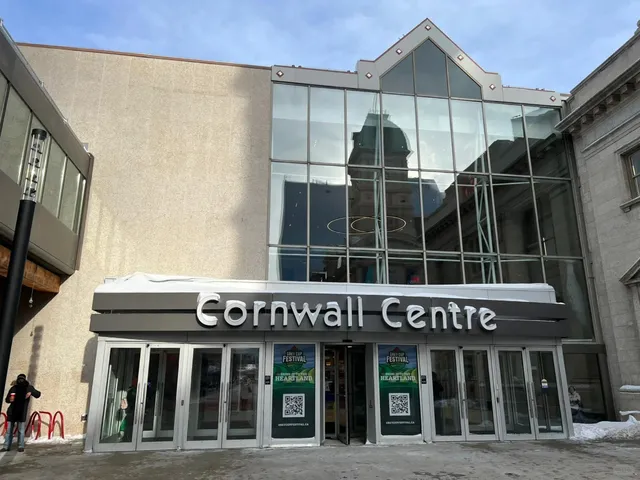 🇨🇦 Regina Downtown, Canada: A Curious Explorer’s Delight! 🌆