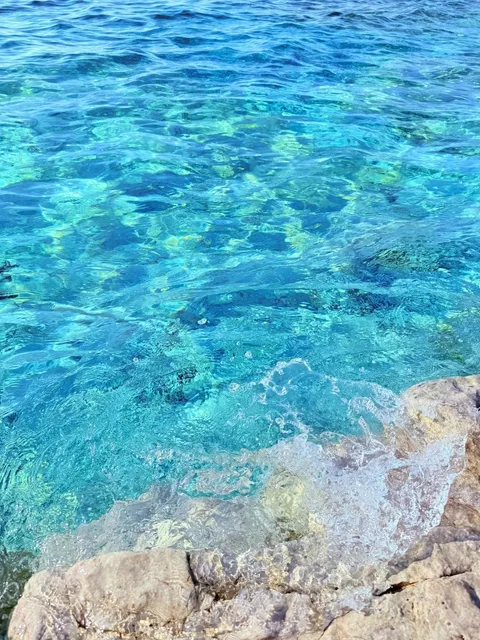 Hidden Wonder: Bruce Peninsula's Glowing "Jelly Lake"!🌊💎