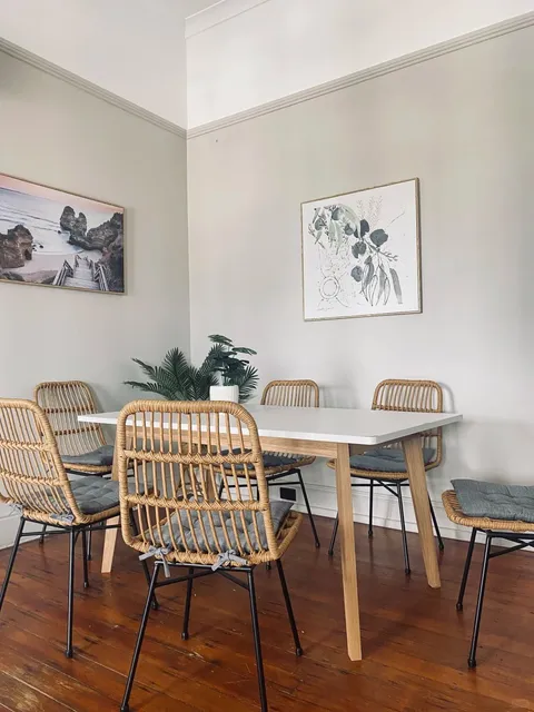 🇦🇺 Townsville Airport & Hostel Guide for WHV Travelers ✈️