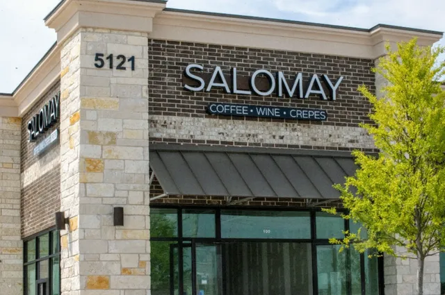 McKinneySalomay: Coffee & Crepes - A Cozy Spot for Sweet & Savory Deli