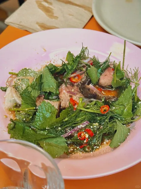 🇬🇧 London Dining | My #1 Thai Cold Beef Salad in Town!  