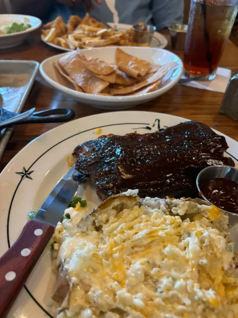 A Perfect 25th Anniversary Lunch! 🎉❤️