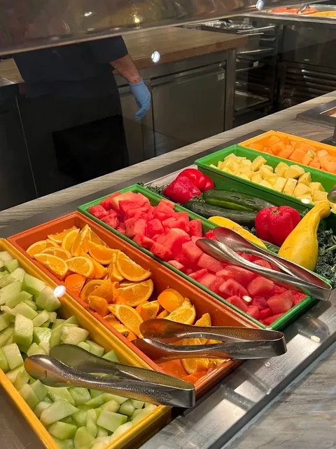 🇺🇸 All-You-Can-Eat Lobster Feast in Las Vegas 