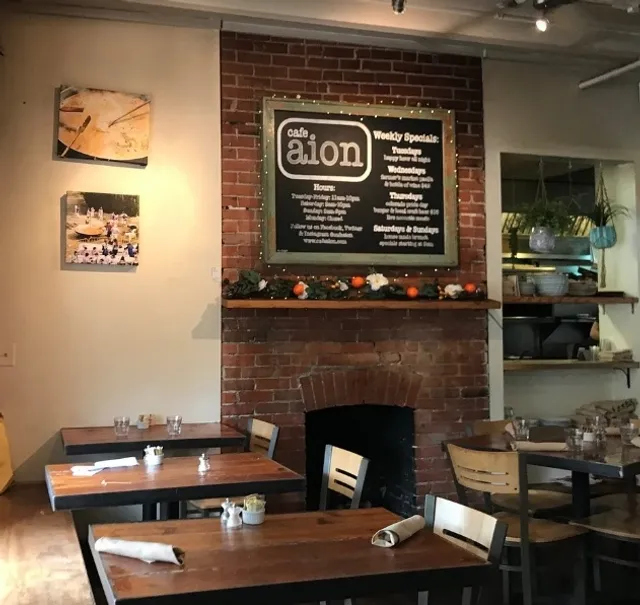 Mediterranean Restaurant near Boulder University