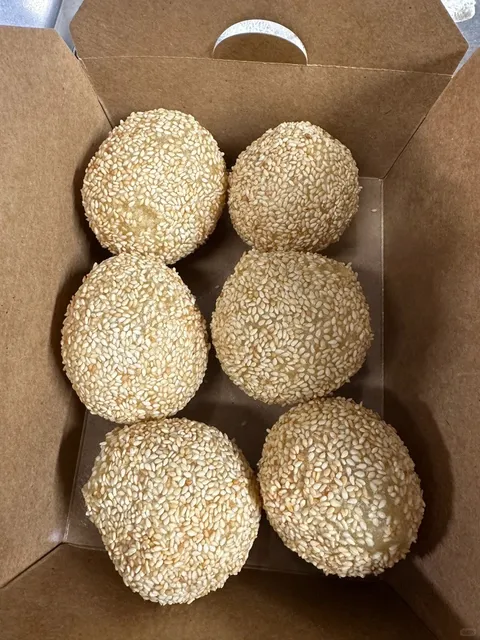 Upstate NY Day Trip: Fall Foliage & Food in Albany 🍂