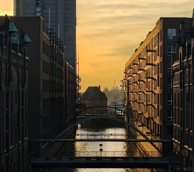 🇩🇪 Hamburg One-Day Itinerary: The Ultimate Guide 🚶‍♂️✨