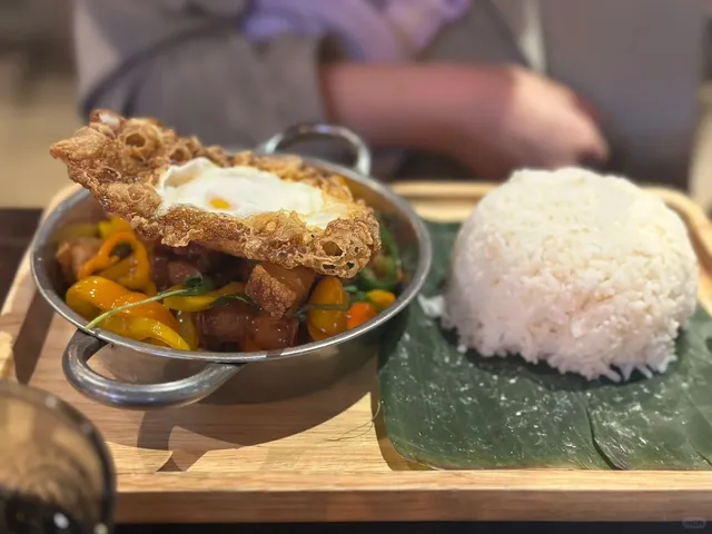 😋 Sacramento Find | Thai Food Worth a Stop! 😋