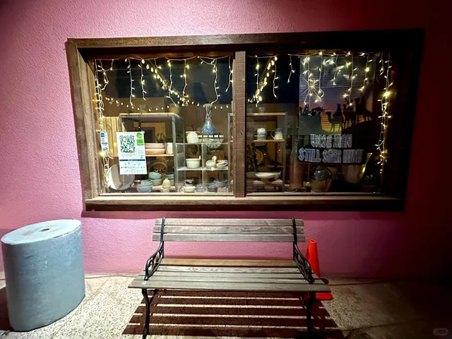 Bohemian Vibes | Paseo Arts District at Night 🌙