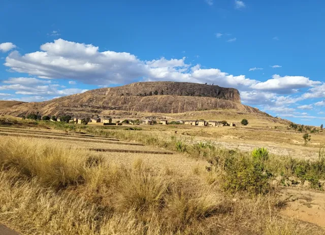 🌿 Madagascar #SceneryAlongTuléar Route