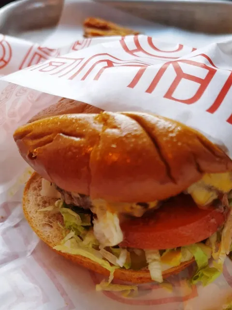 Dublin's Best Budget Eats for Students! 🍔🍖