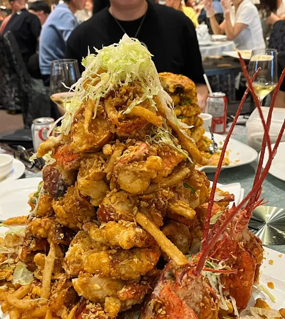 ​​Toronto’s Ultimate Lobster Feast | Fishman Lobster Clubhouse 🏔️