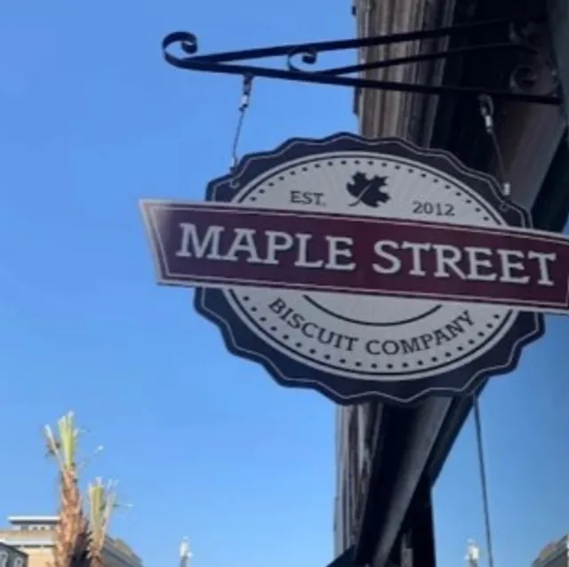 Maple Street Biscuit Company ⭐️⭐️⭐️ | Southern Biscuit Glory Awaits!