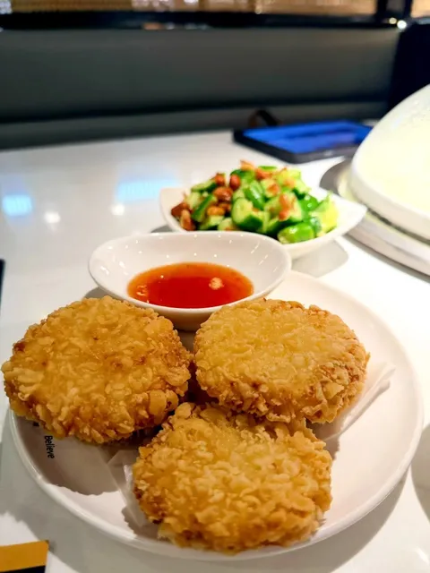 🍤 LA | Steamy & Fresh Seafood Feast 🦞 + Fluffy Buns!