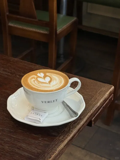 🇫🇷 𝐈𝐧 𝐏𝐚𝐫𝐢𝐬 | J's One-Day Adventure Fragments 📝