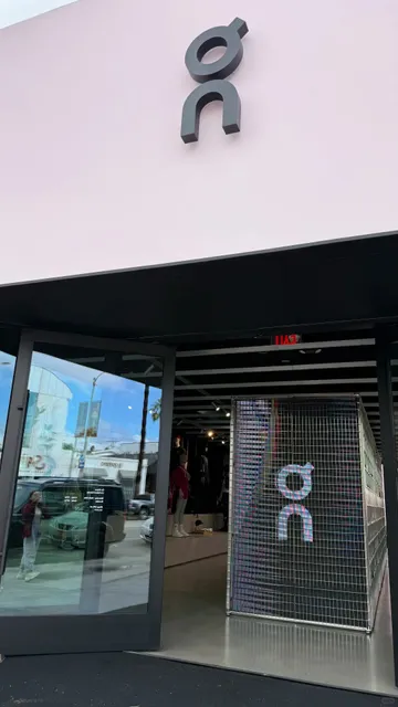 📍 Los Angeles｜On Running Store – LA Location 🇨🇭👟