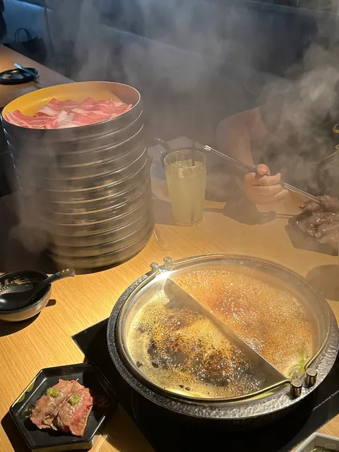 LA Wagyu Sukiyaki AYCE Showdown: Mikiya vs. Yumiyaki 🍲🥩