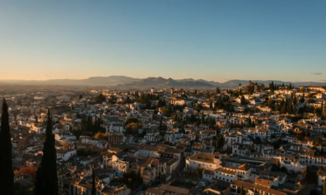 📍 Granada, Spain: A Travel Guide for History, Views, and Magic