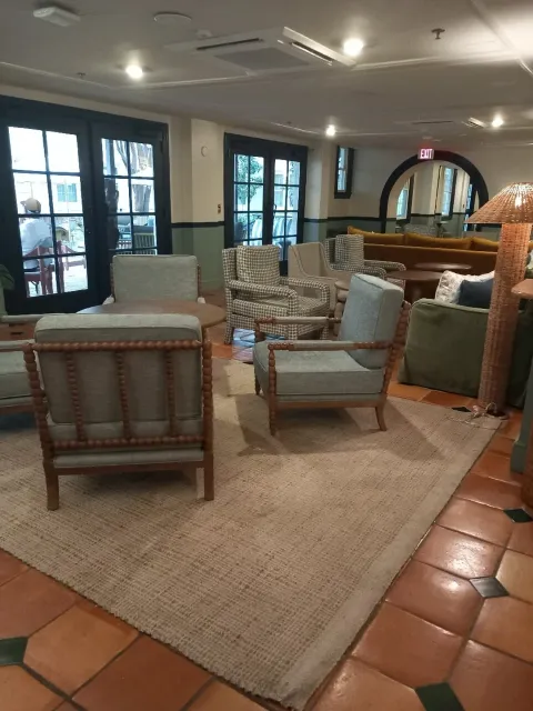 🏙️ Relaxing in Atlanta – A Wonderful Stay at The Granada Hotel! 🌿