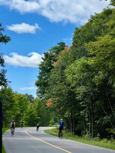 🇨🇦 Ottawa Cycling & Hiking Adventure