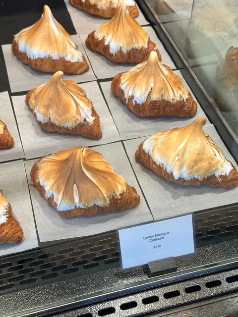  A Croissant Lover’s Dream Day in Seattle 🥐💖