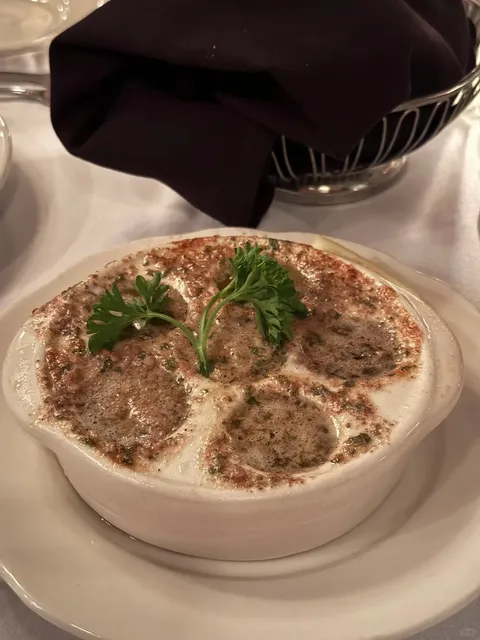 The Best Steak on Earth? Vegas Golden Steer – A Big Disappointment 