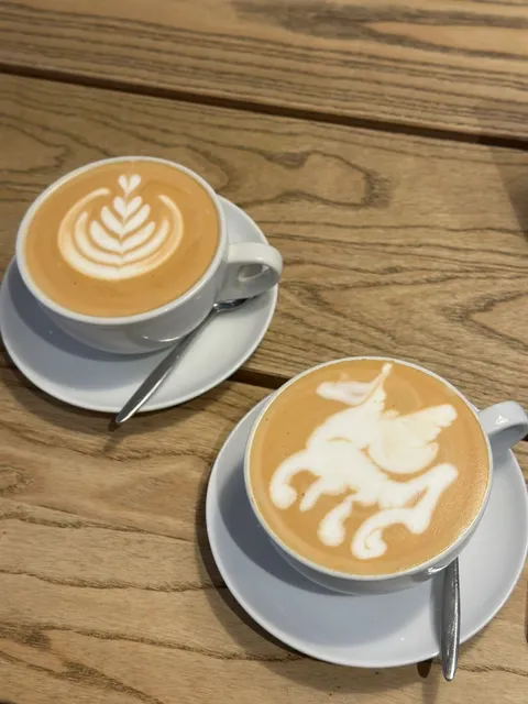 🇬🇧 Little Joys in the UK !!!🌟