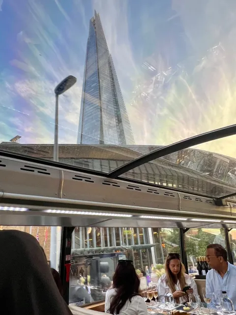 Perfect for a Special Evening in London! 🌃