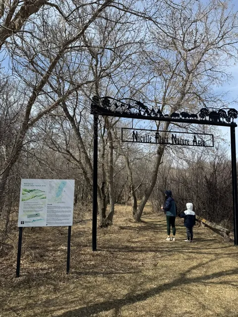 🇨🇦 Buffalo Pound Lake Hiking Guide: Saskatchewan’s Scenic Trail Gem!