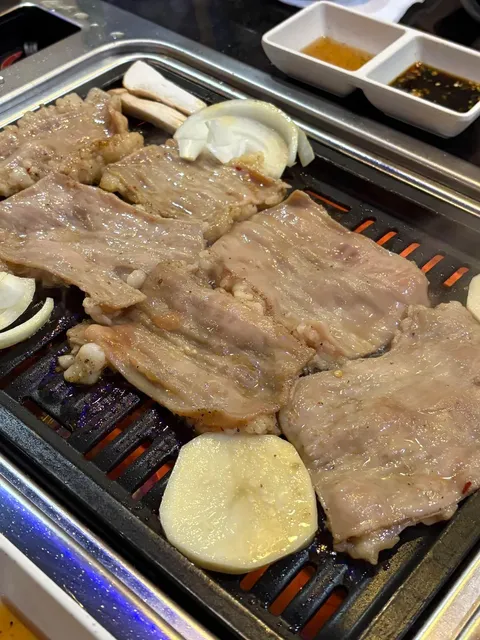Atlanta | Who Doesn’t Know About This Korean Grilled Intestine Spot? 