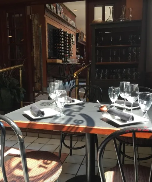 A Refined Western Restaurant in Buffalo 🍽️