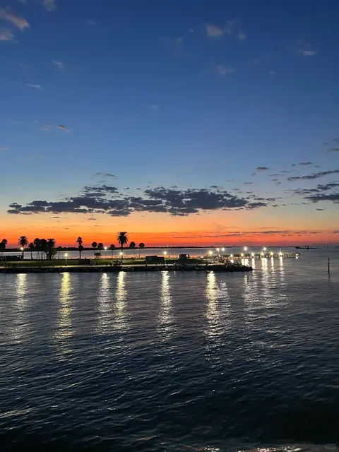 Houston Getaway｜ Endless Fishing 🎣 & Crabbing 🦀