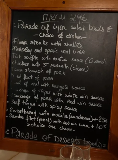 ​​🇫🇷 Lyon | Chez Chabert: A Bold Taste of Lyonnais Tradition! 🐖🧀​