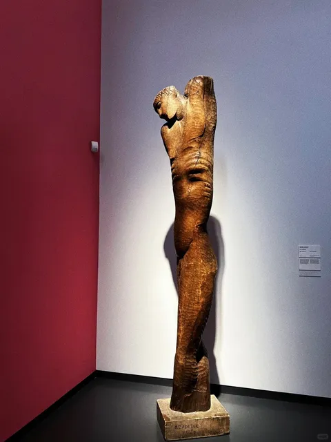 🇳🇱 Van Abbemuseum - Eindhoven’s Hidden Art Gem! ✨