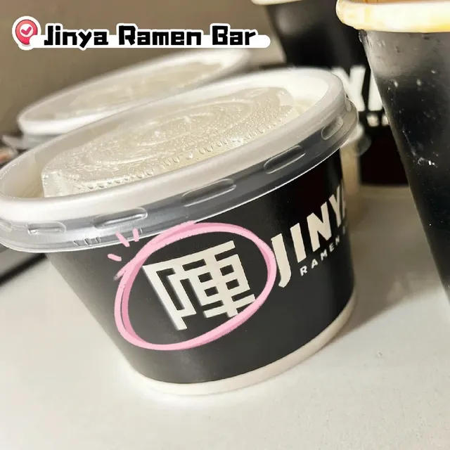 🍜 Travel Delayed? No Problem – Uber Eats to the Rescue in Charlotte! 