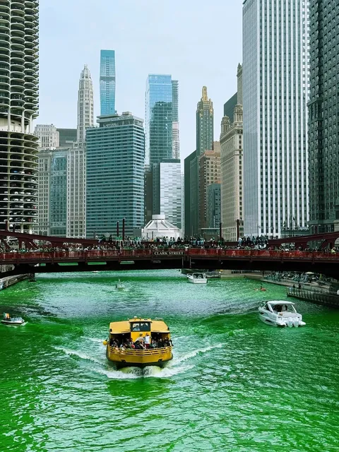 🍀Chicago’s Green River: A St. Patrick’s Day Miracle 🌿